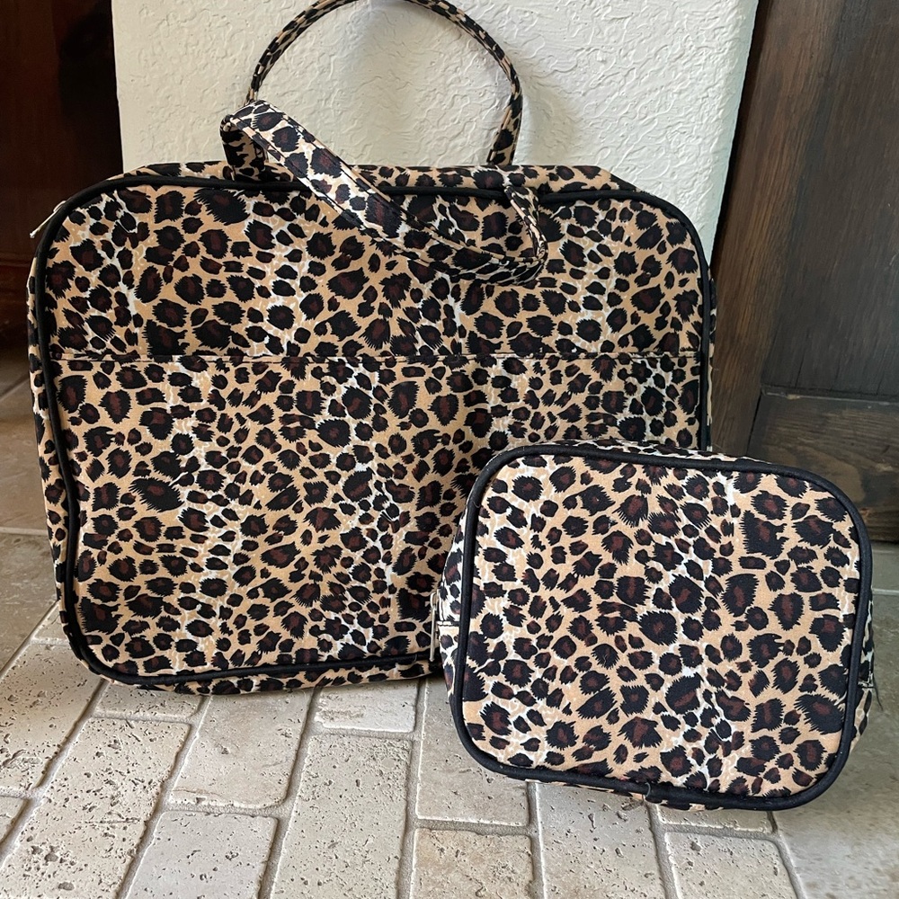 Leopard Print Travel Bag Set